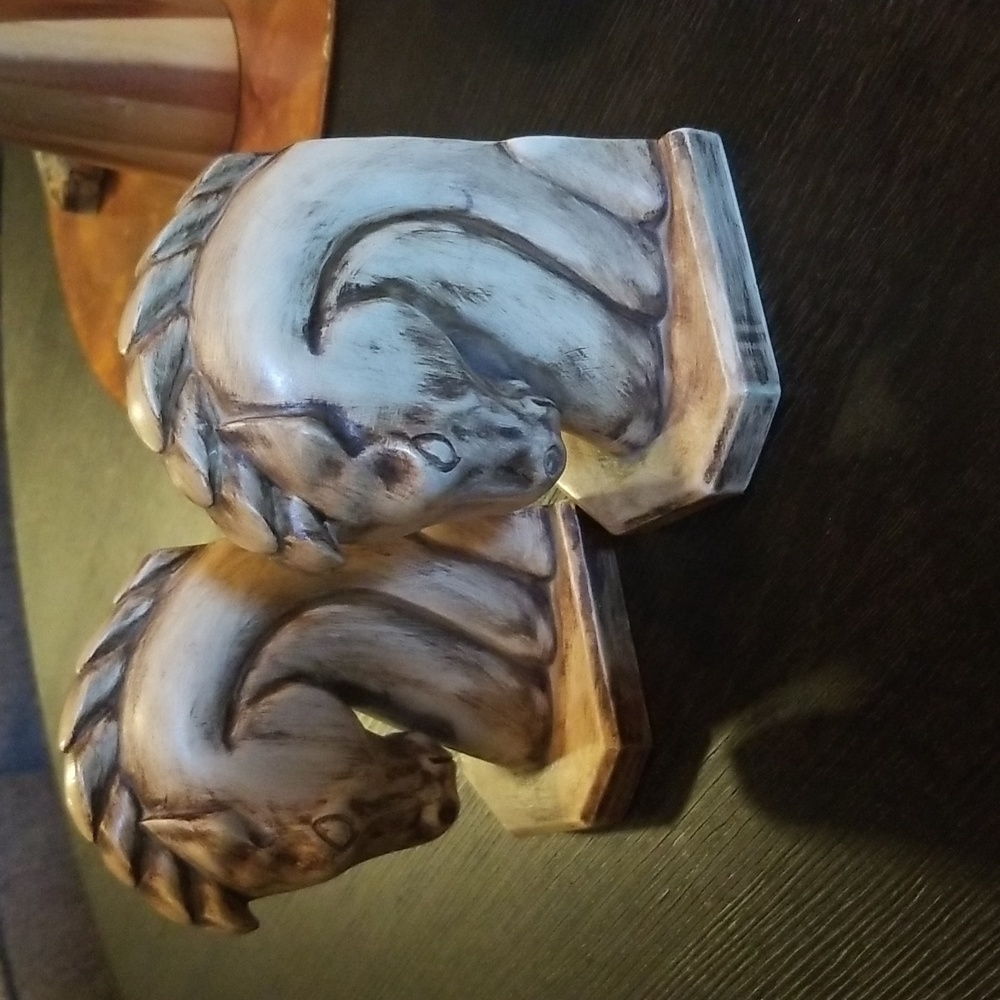 Horse bookends